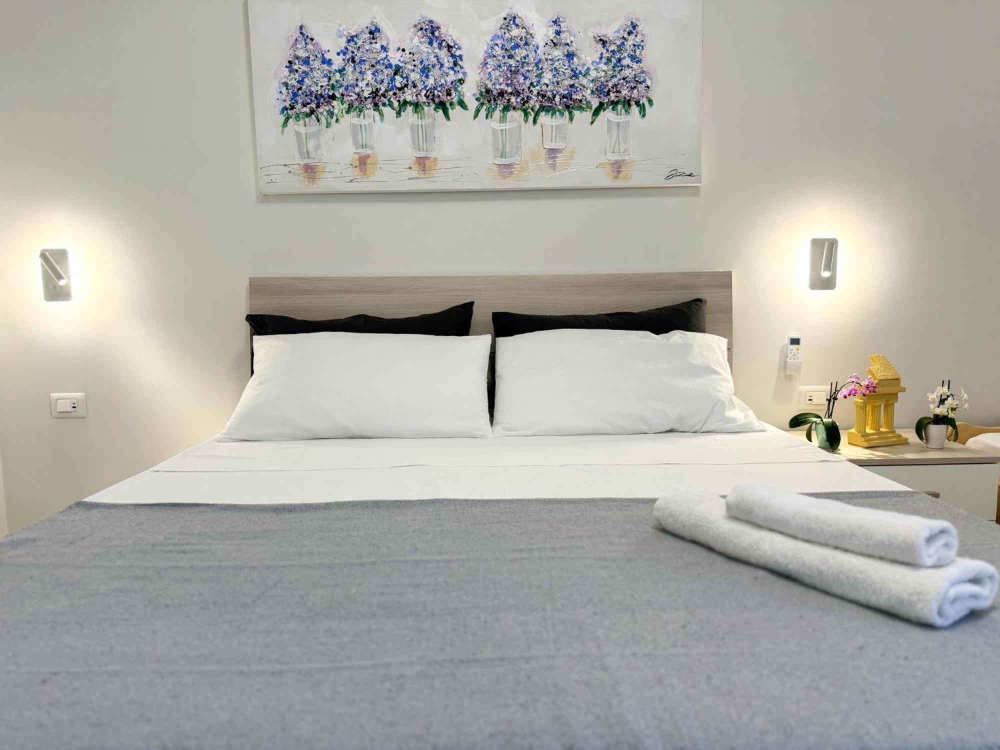 Vicoletto Fiorito Hotel ปอร์โต เอมเปโดเกล ภายนอก รูปภาพ